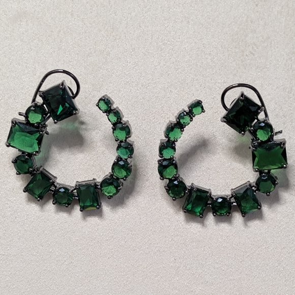 Jewelry - Elegant Green Gemstone Hoop Earrings